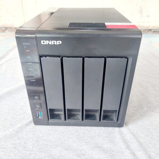 NAS 4BAY QNAP TS-451+ RAM 4GB HDD 2TB