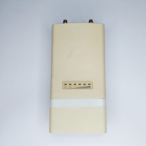 UBiQUiTi Rocket M2 Outdoor Wireless Access Point - Image 2